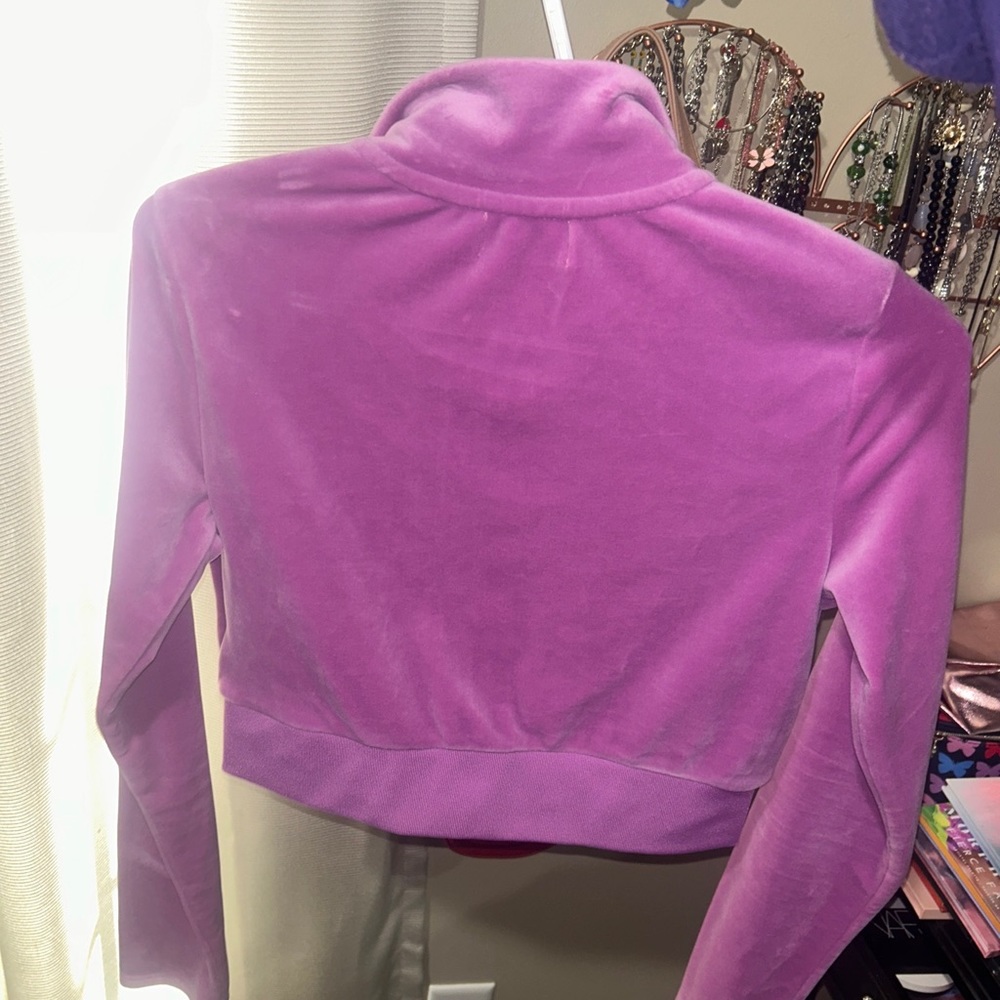 Basically new w/o tags. Purchased in 2022.